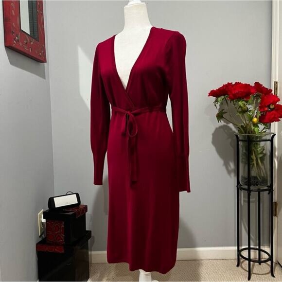 NEW BCBGMAXAZRIA Belted Tailored Plunge Midi Sweater Dress Crimson Red Small NWT - Picture 10 of 15
